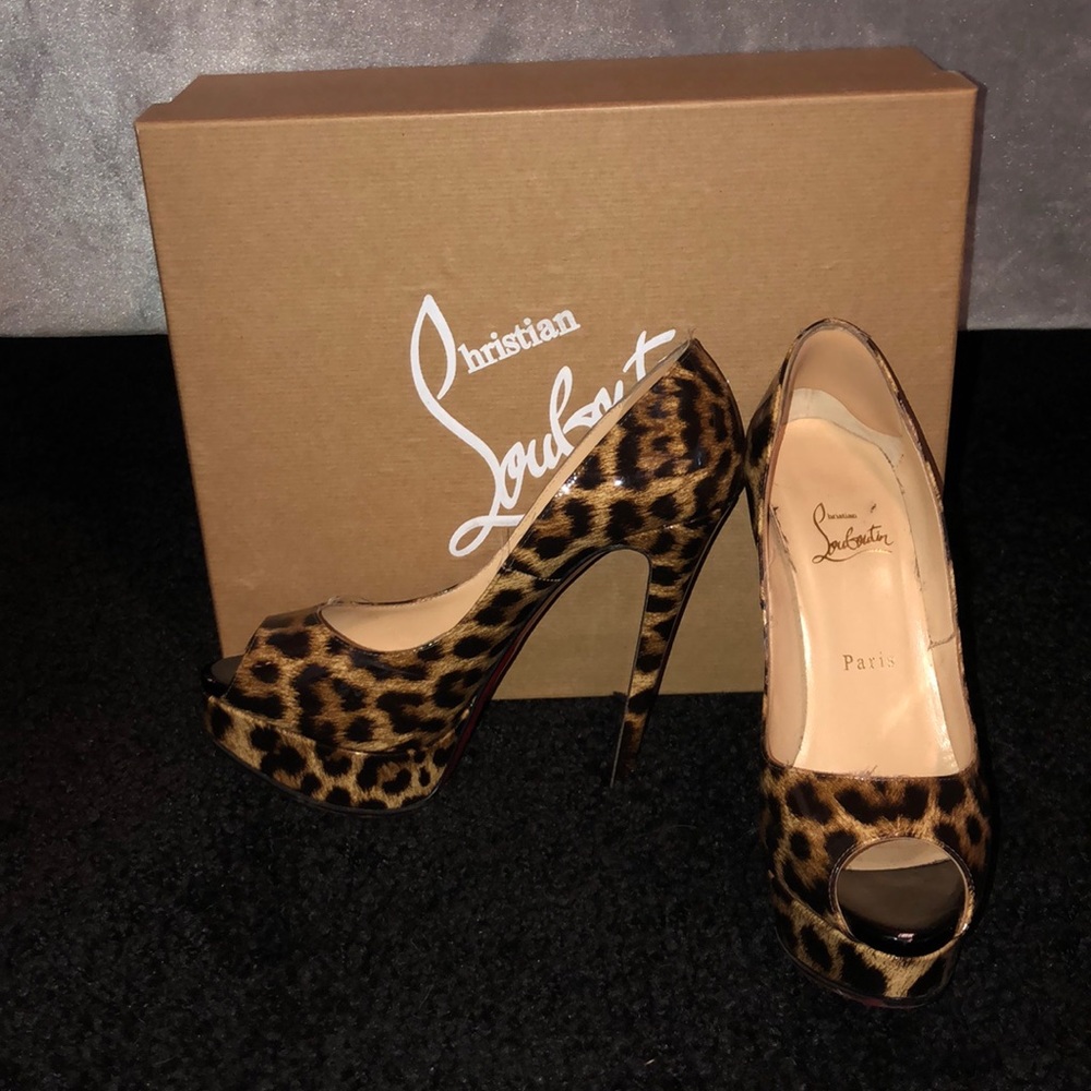 Leopard Christian Louboutin lady peep 150 patent